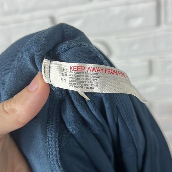 Free People FP Movement capri length leggings size small - Picture 10 of 13